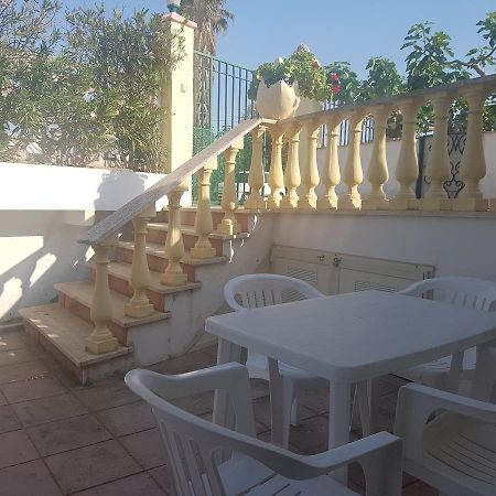 Ws Economy Rooms & Apartment Галиполи Екстериор снимка